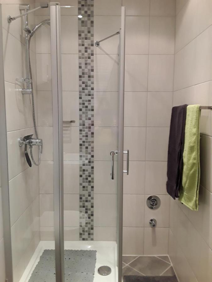 Ferienappartement Wagner Zell an der Mosel Bagian luar foto